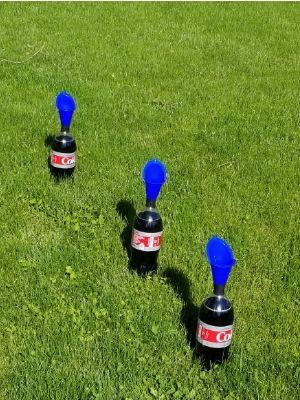Mentos and diet coke toss game